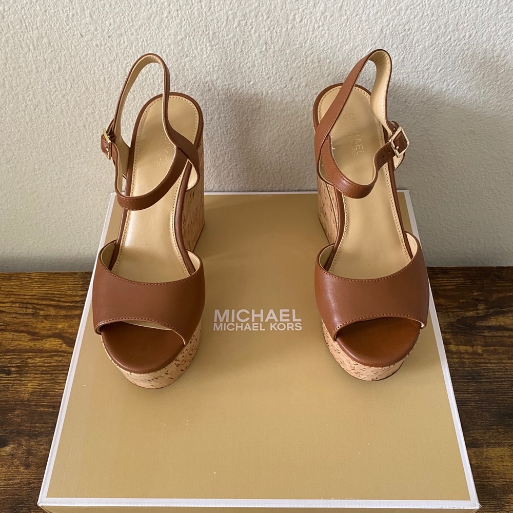 Michael Kors wedge, like new